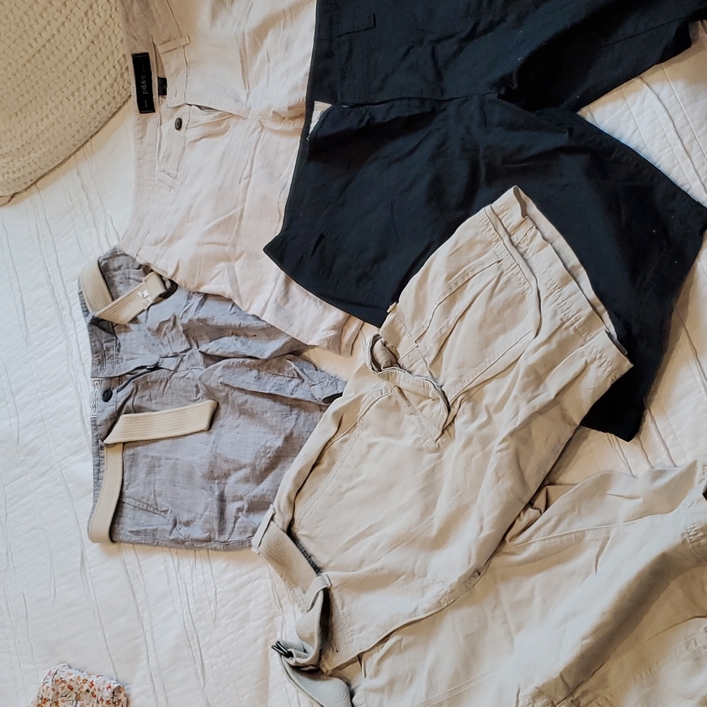 FOUR pair of mens shorts